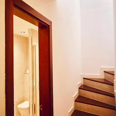 Apartment 3bdr + 2bath Comfy House *