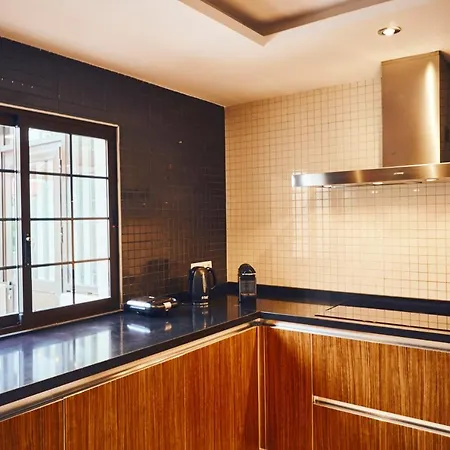 3bdr + 2bath Comfy House *