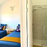 3bdr + 2bath Comfy House Апартаменты