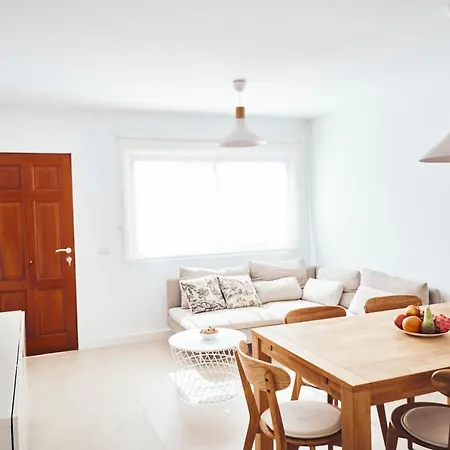 Apartment 3bdr + 2bath Comfy House El Medano (Tenerife)