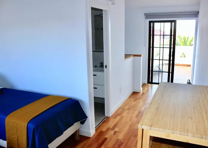 3bdr + 2bath Comfy House Lejlighed